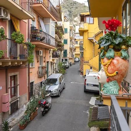 Apartment Amuni Taormina